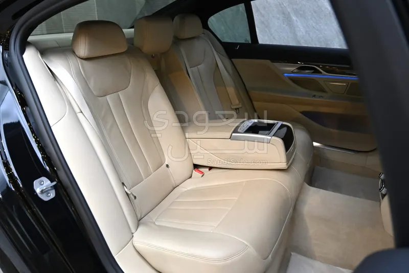 2019 BMW 7 Series 730Li