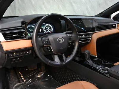 2025 Toyota Camry Lumiere