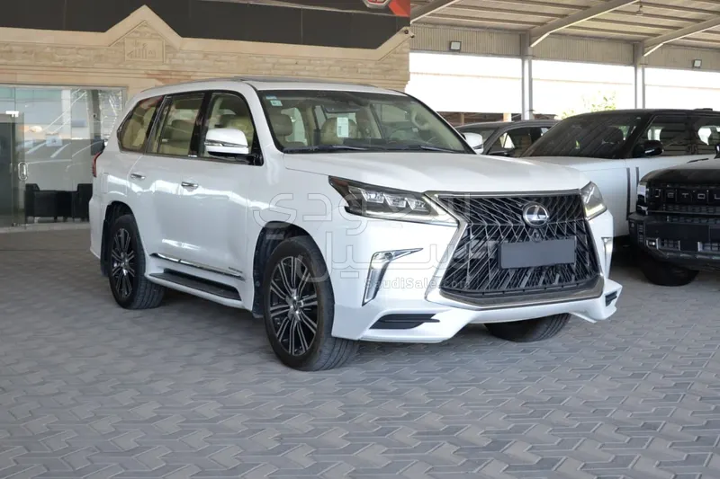 2019 Lexus LX 570 S