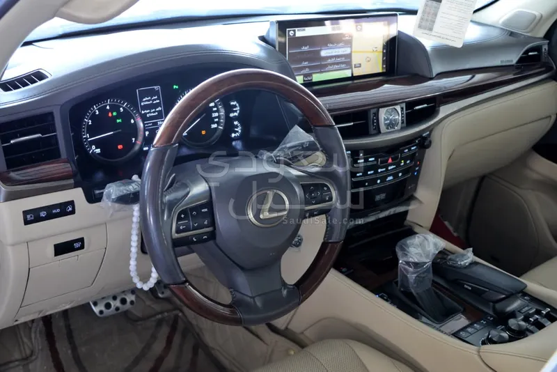 2019 Lexus LX 570 S