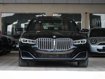2021 بي ام دبليو الفئة السابعة 730 إل أي