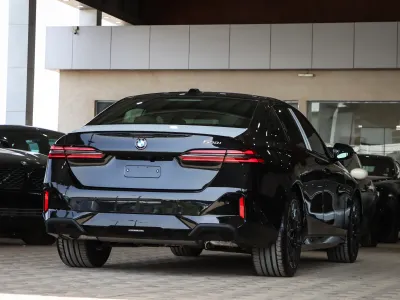 2026 بي ام دبليو الفئة الخامسة 520 أي