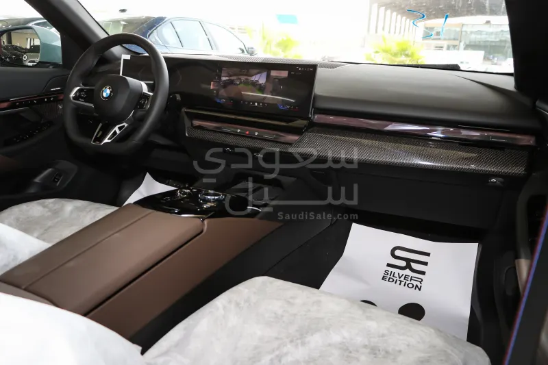 2026 بي ام دبليو الفئة الخامسة 520 أي