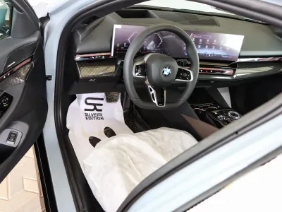 2026 بي ام دبليو الفئة الخامسة 520 أي
