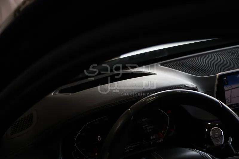 2022 BMW 7 Series 730Li