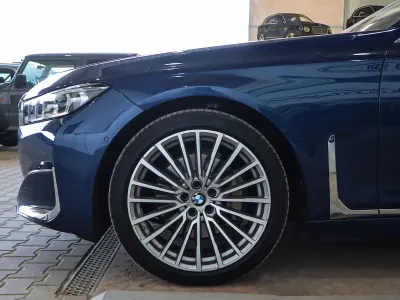 2022 BMW 7 Series 730Li