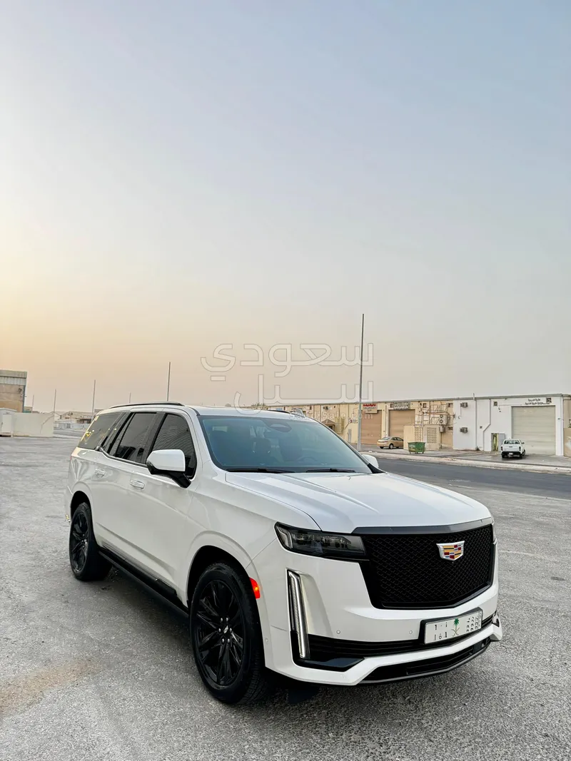 2024 كاديلاك اسكاليد بلاتينيوم