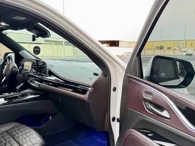 2024 كاديلاك اسكاليد بلاتينيوم