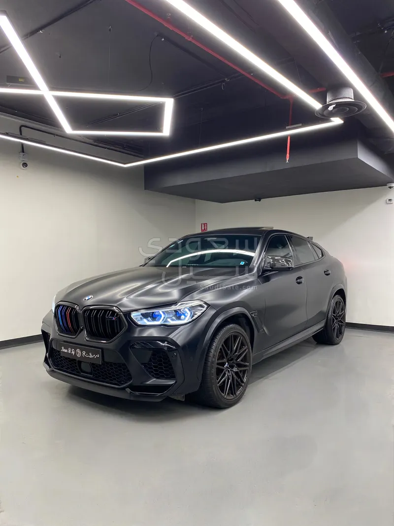 2021 BMW X Series 6M competition