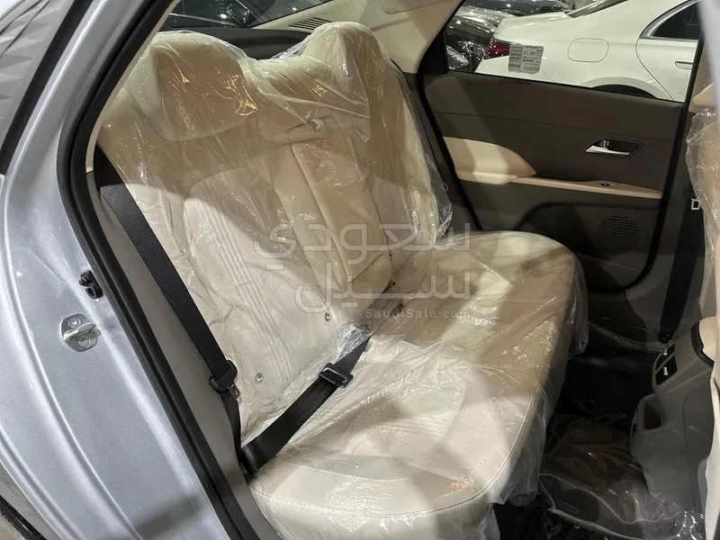 2025 Hyundai Accent Smart