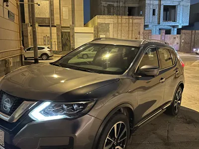 2020 نيسان اكس - ترايل