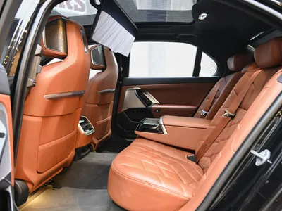 2023 BMW 7 Series 735i