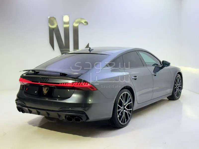 2020 Audi S7