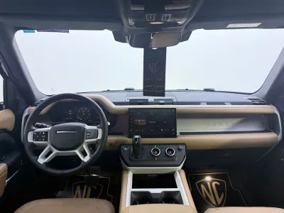 2025 Land Rover Defender X dynamic