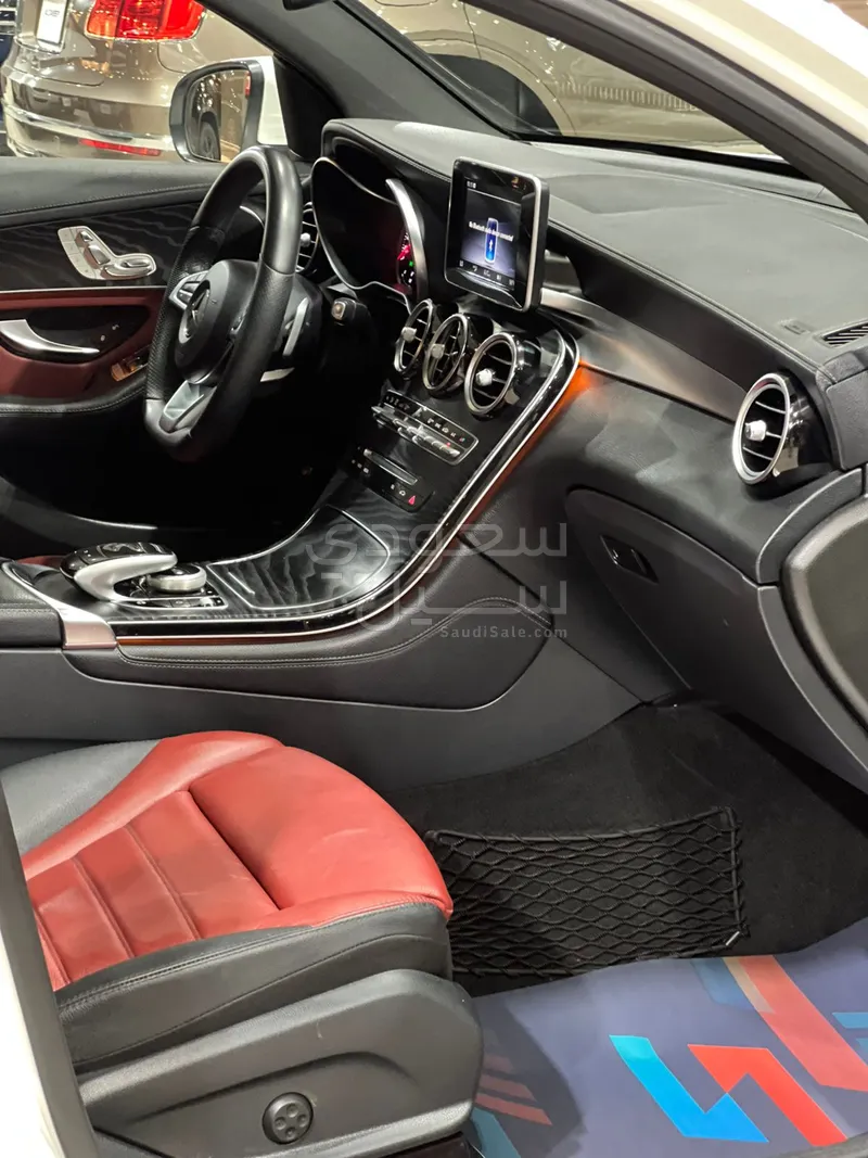2019 Mercedes-Benz GLC 250
