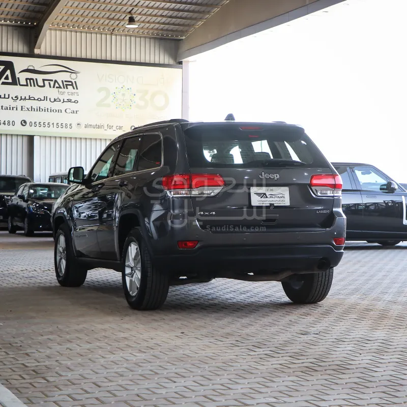 2018 Jeep Grand Cherokee Laredo