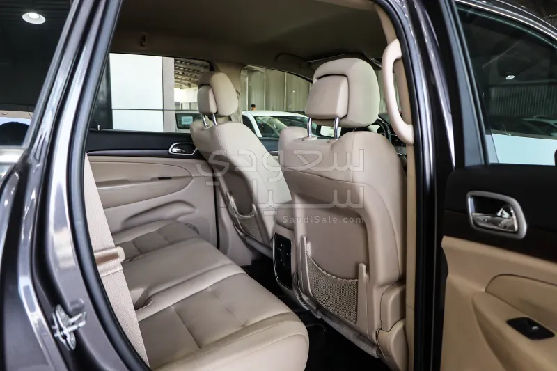 2018 Jeep Grand Cherokee Laredo