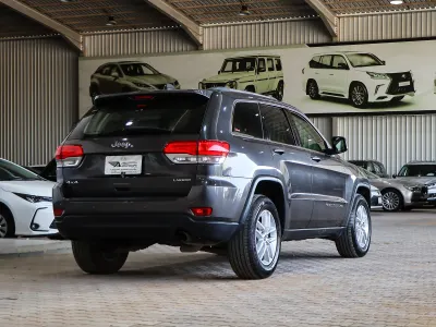 2018 Jeep Grand Cherokee Laredo