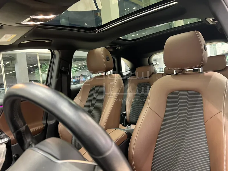 2021 Mercedes-Benz GLA 200