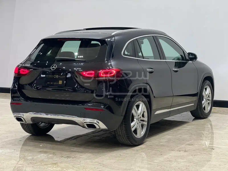 2021 Mercedes-Benz GLA 200