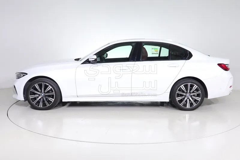 2024 BMW 3 Series 320i