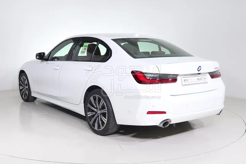2024 BMW 3 Series 320i