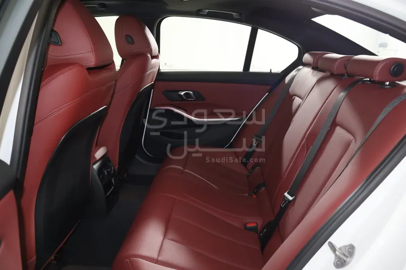 2024 BMW 3 Series 320i