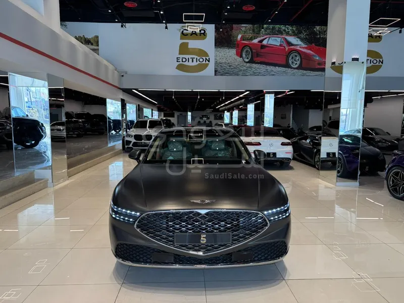 2025 Genesis G 90