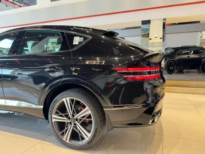 2025 Genesis GV 80