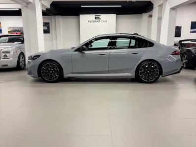 2025 BMW M Series M5