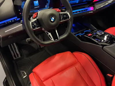 2025 BMW M Series M5