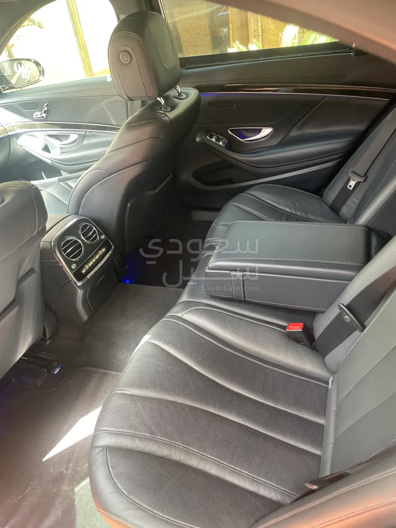 2014 Mercedes-Benz S 400
