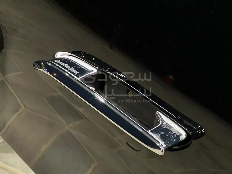 2025 Mercedes-Benz E 300