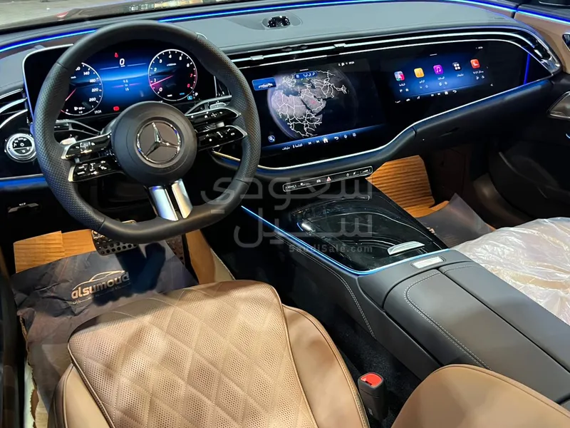 2025 Mercedes-Benz E 300