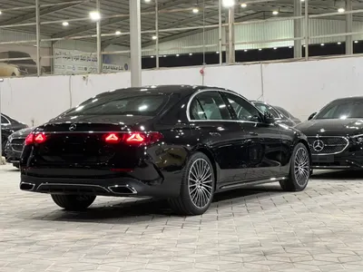 2025 Mercedes-Benz E 300