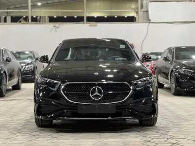 2025 Mercedes-Benz E 300