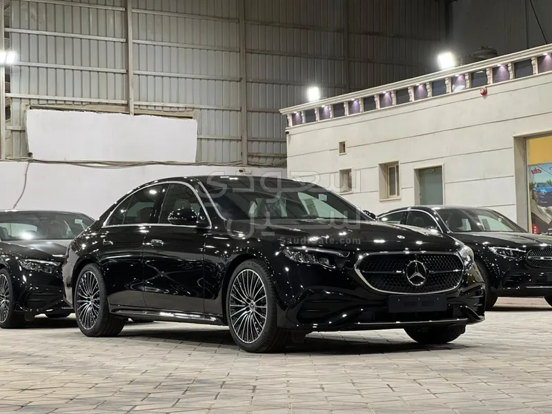 2025 Mercedes-Benz E 200