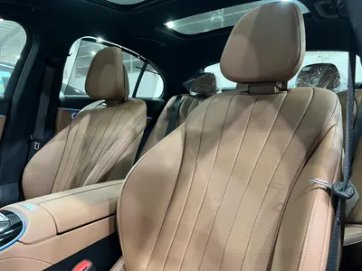 2025 Mercedes-Benz E 200