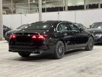 2025 Mercedes-Benz E 200