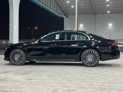 2025 Mercedes-Benz E 200