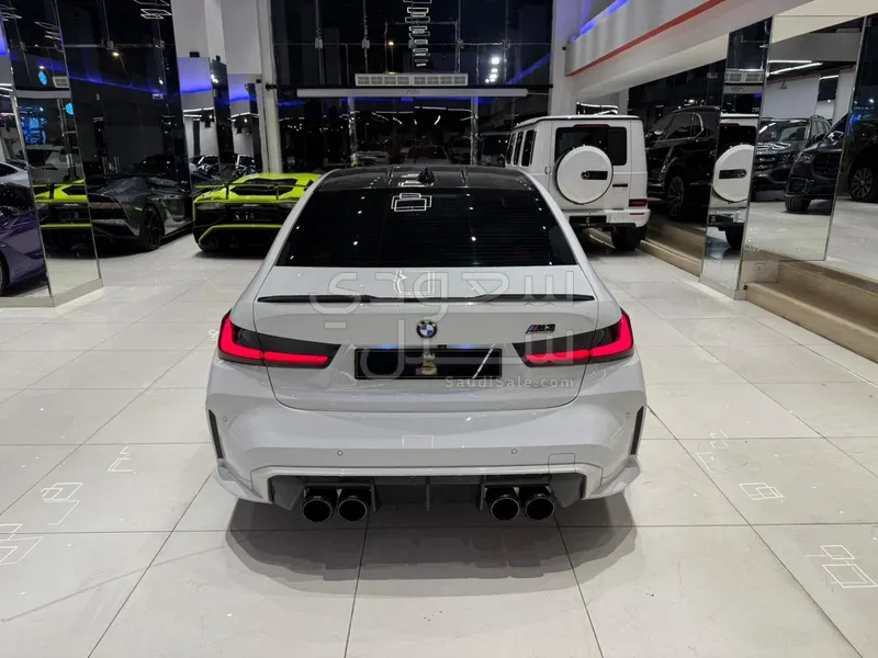 2021 بي ام دبليو الفئة ام إم 3 كومبيتيشن