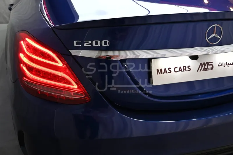 2018 Mercedes-Benz C 200