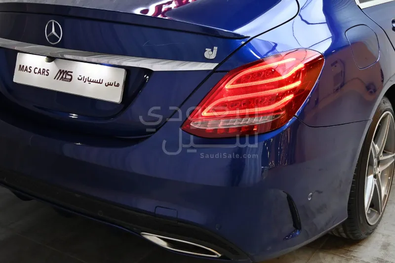 2018 Mercedes-Benz C 200