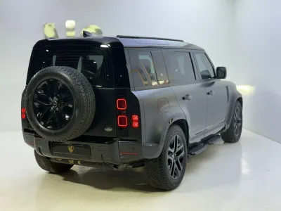 2020 Land Rover Defender HSE