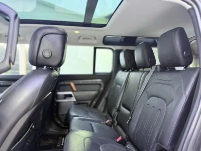 2020 Land Rover Defender HSE