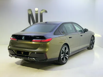 2025 BMW 7 Series 735Li