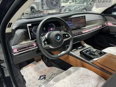 2026 بي ام دبليو الفئة السابعة 735أي