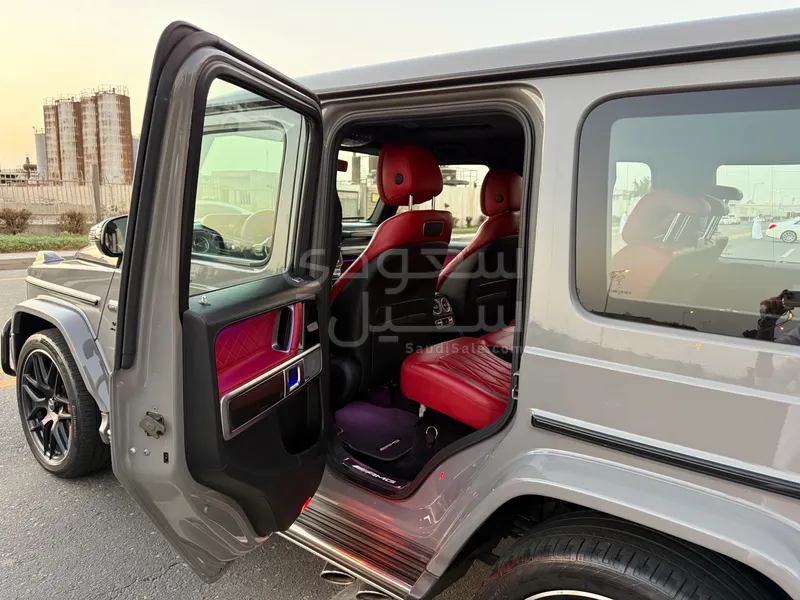 2021 مرسيدس - بنز جي 63 أي إم جي
