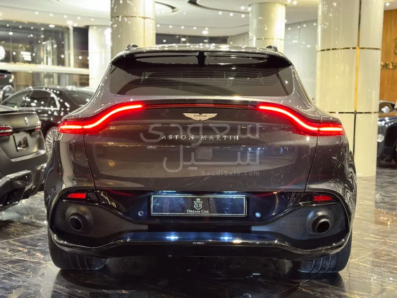 2021 Aston Martin DB X