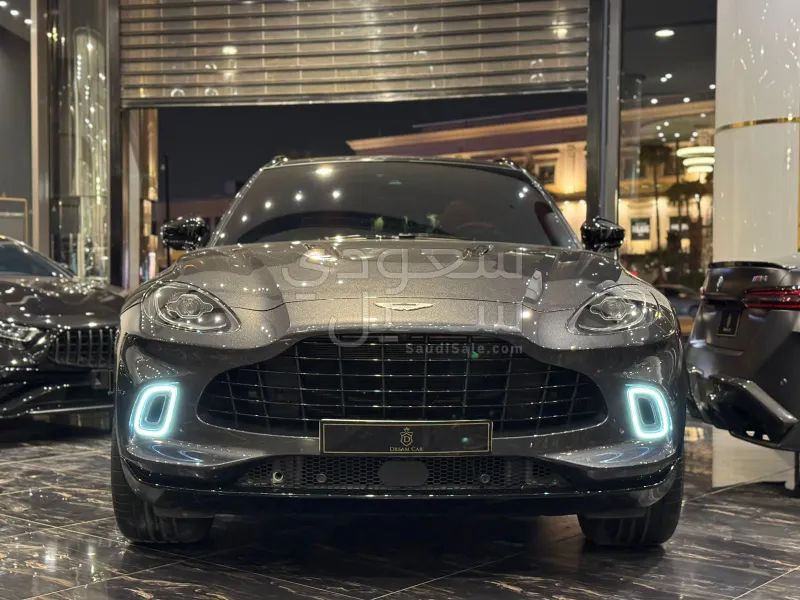 2021 Aston Martin DB X